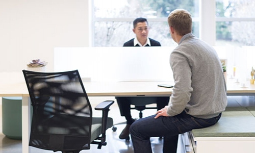 New Office Desk Furniture Starts the New Year Right